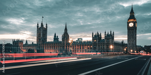 houses of parliament city