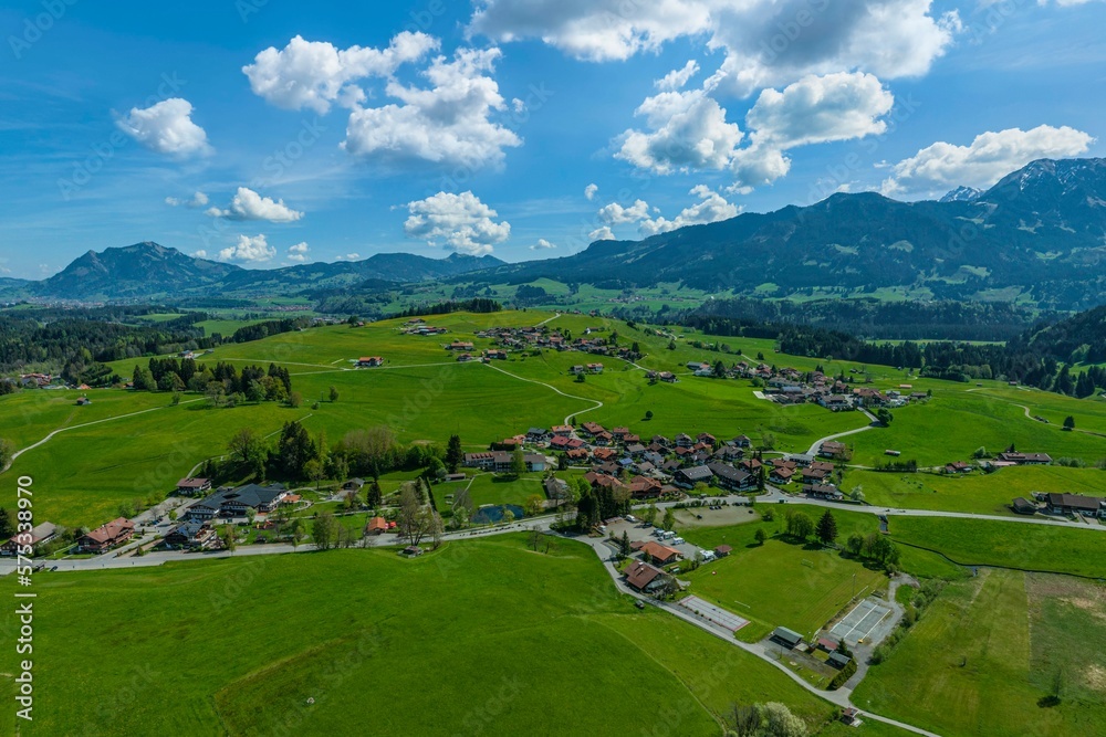 Ausblicke rund um Obermaiselstein, die Ortsteile Niederdorf und Oberdorf