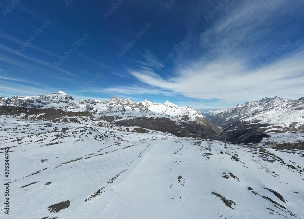 Snowy Mountain Landscape: Ski Zermatt