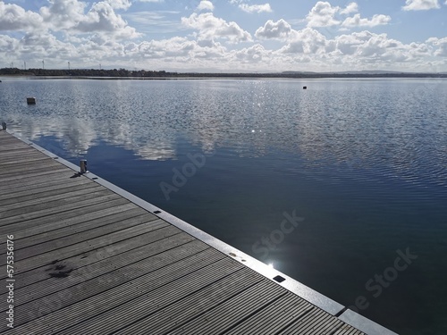Foto Bootsanlegestelle am Berzdorfer See bei Görlitz bei strahlendem Wetter