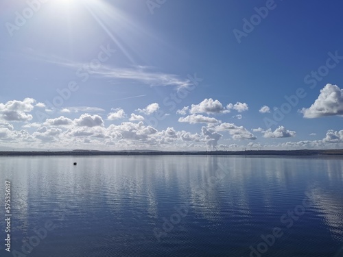 Bild auf Leinwand Strahlendes Wetter am Berzdorfer See bei Görlitz