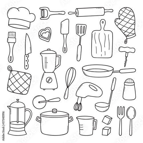Kitchen tools doodle set. Cooking utensil in sketch style. Hand drawn vector illustration isolated on white background