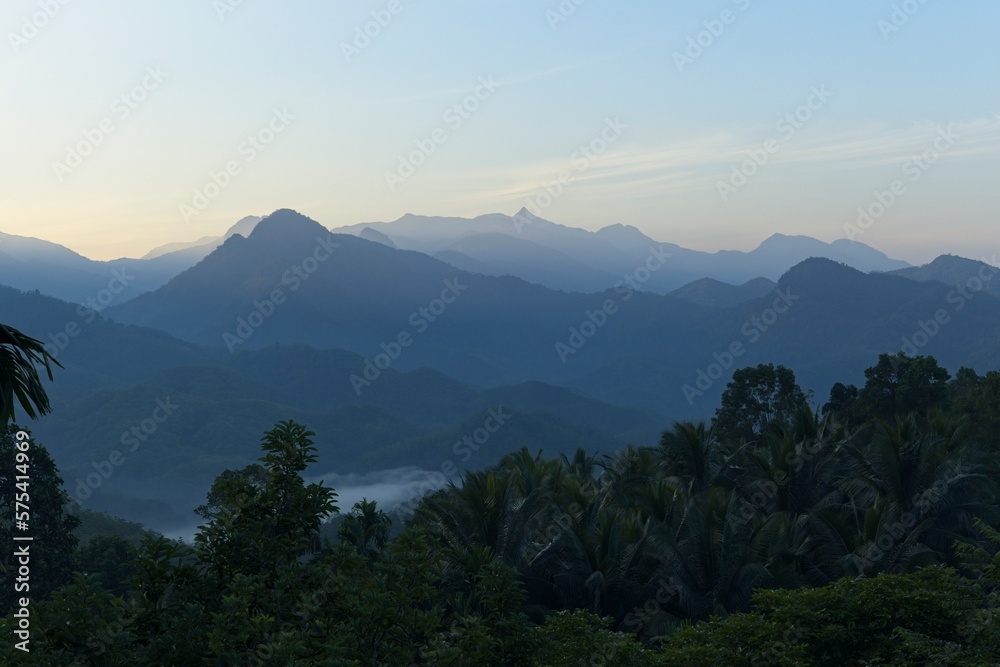 Sunset in Bellwood - Sri Lanka Bellwood, Sri Lanka, Mountains, Natural Landmarks, Nature, 
