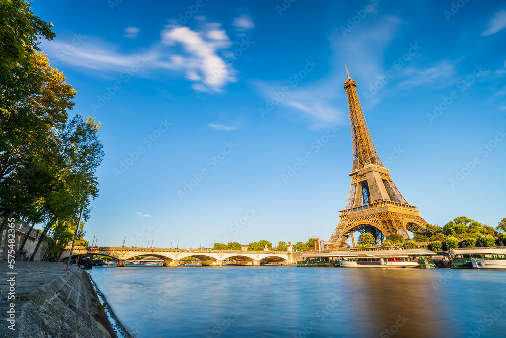 Fototapeta premium Riverside view of Eiffel Tower in Paris. France