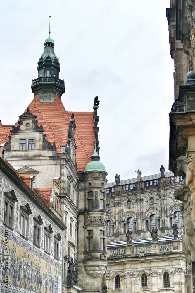 Fototapeta premium Scenic view of Dresden old town