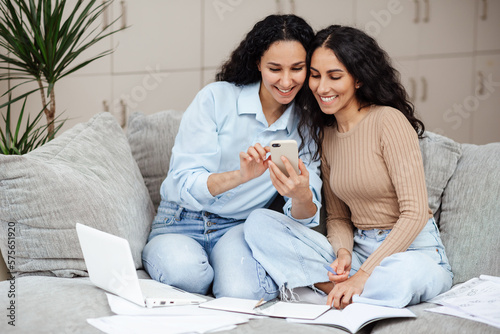  Girls are happy with what they see on the phone, girls got a great response.
