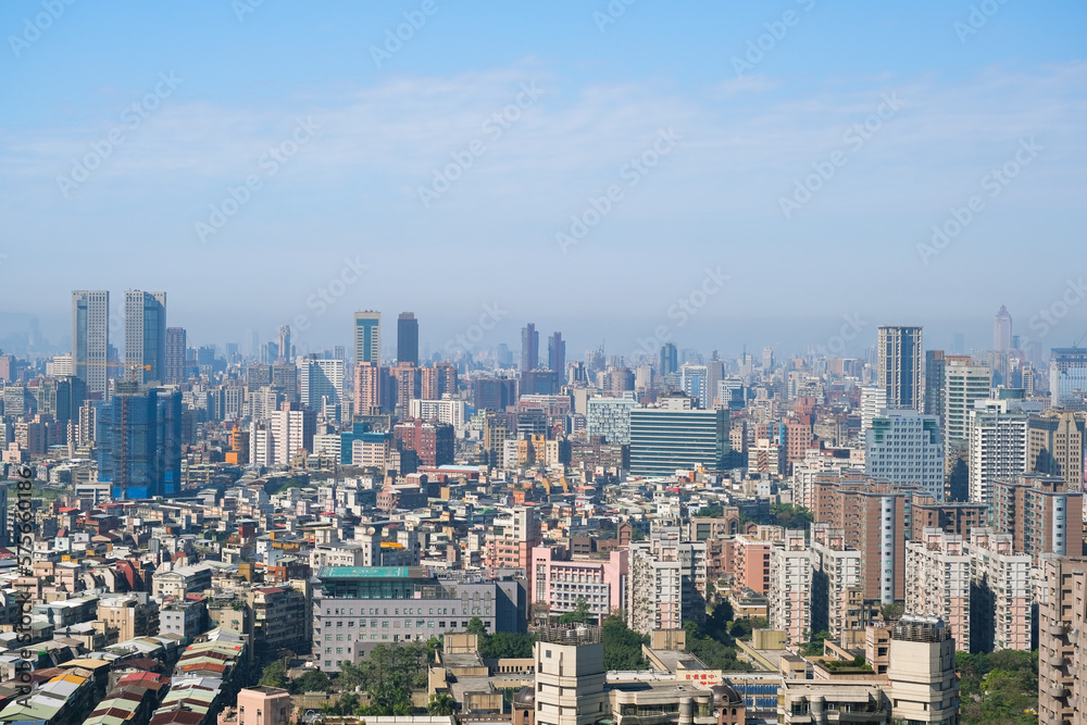 台湾 台北市 象山、展望台（煙火平台）から見る台北の街並み