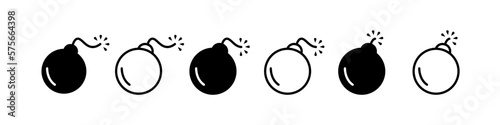 Bomb icons set. Bomb icon. Explosion symbol. Flat vector isolated icons