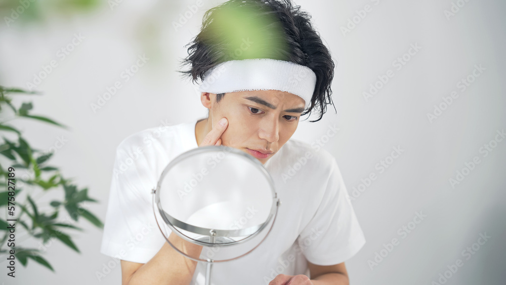 肌荒れを気にする男性 スキンケア メンズコスメ 男性用化粧品 肌荒れを気にする男性 スキンケア メンズコスメ 男性用化粧品