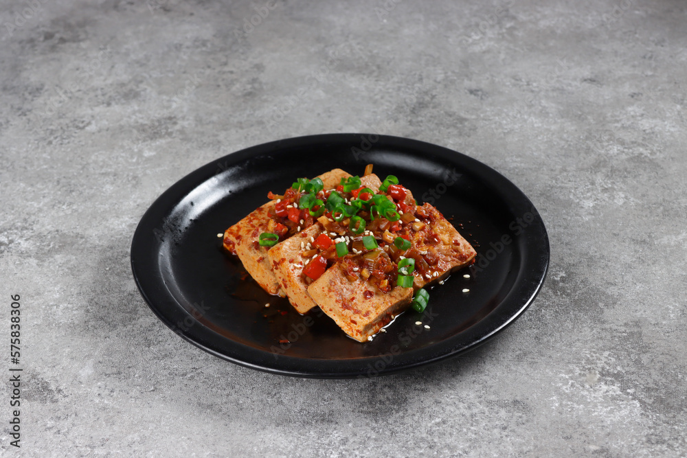 Dubu Jorim is a Korean Braised Tofu. Fried Tofu with Soy Sauce and chillies. Dubu Jorim is a Korean Braised Tofu. Fried Tofu with Soy Sauce and chillies.