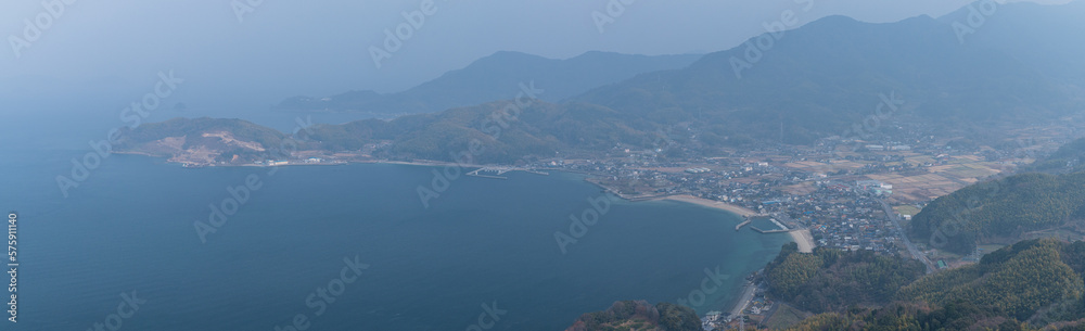 日本　山口県の周防大島の飯の山の展望台から見える景色
