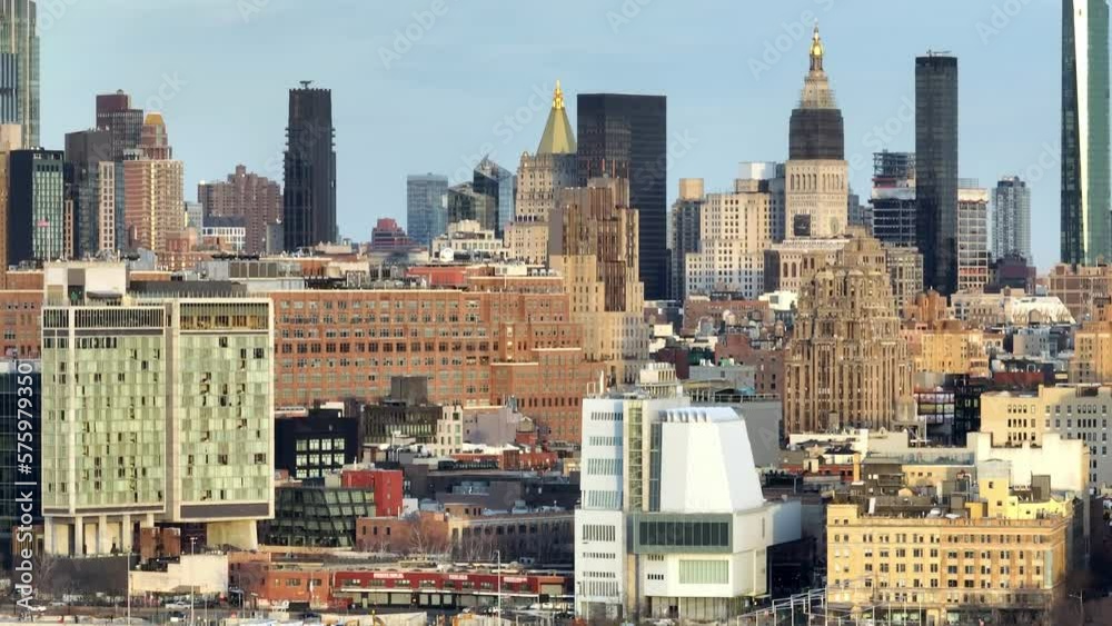 Flight along the Manhattan Skyline - drone photography