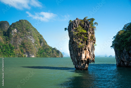 Koh Ta poo, jame bond island, Thilland © happystock