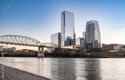 Fototapeta Naklejka Na Ścianę i Meble -  View of city of Nashville Tennessee with skyscrapers