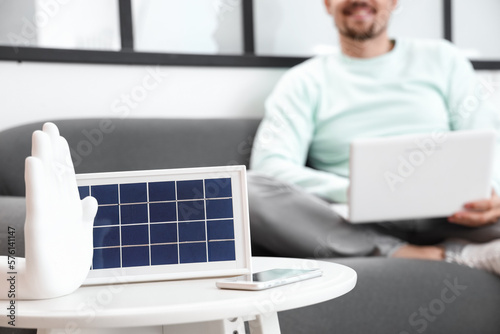 Portable solar panel and mo...