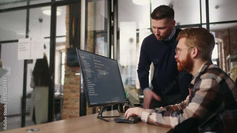 Boss Controlling Work Of IT-Specialist In Office, Supervisor Commenting Process Of Data Analysis Boss Controlling Work Of IT-Specialist In Office, Supervisor Commenting Process Of Data Analysis