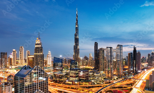 Photo Amazing night Dubai downtown skyline, UAE