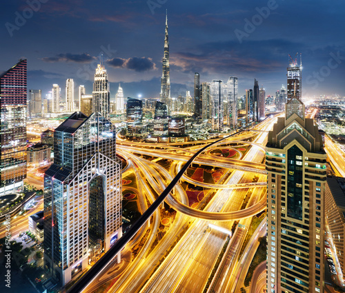 Slika na platnu Amazing skyline of Dubai City center and Sheikh Zayed road intersection, United