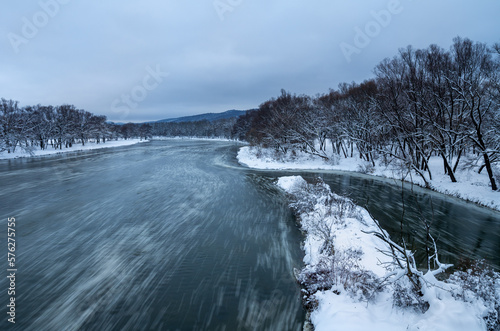 san river in winter morning © uranos1980