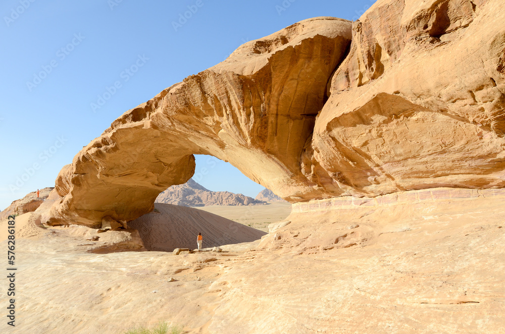 Gran arco de Wadi Rum (Jordania)