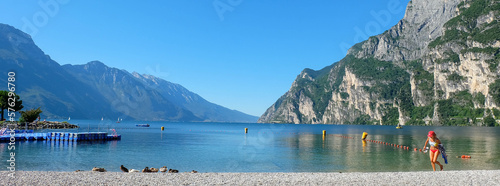 Strand von Riva am Gardasee in Italien © NATURAL LANDSCAPES