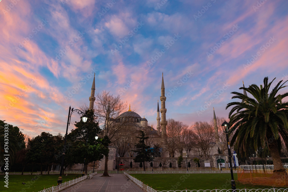 Sultanahmet camii or Blue Mosque at sunrise with dramatic clouds.