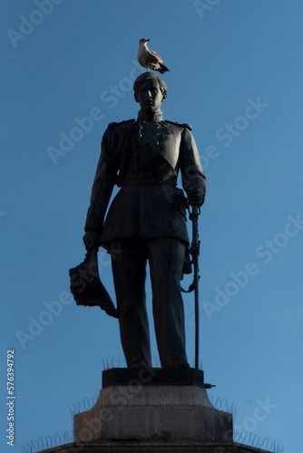 The monument is a statue of D. Pedro V (1866), a statue by Teixeira Lopes, Sr., located in the center of Praça da Batalha. This Portuguese king, also known as O Esperançoso, O Bem-Amado or O muito Ama photo