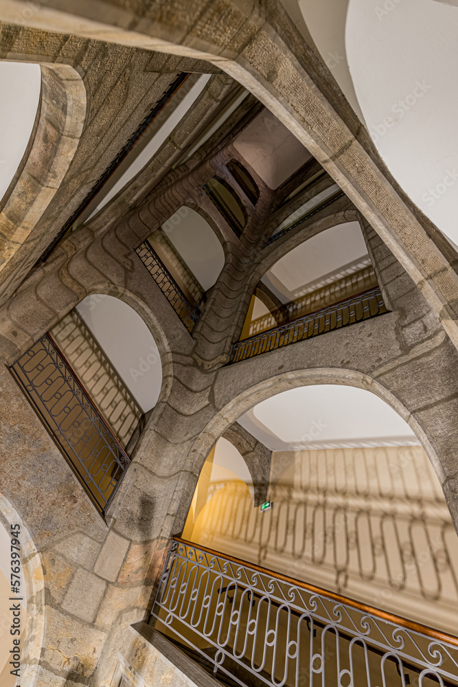 Escalier de la Mairie Annexe de Lyon 5ème