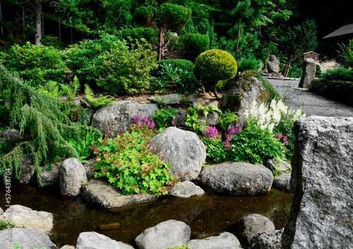 ogród japoński, japanese garden, Zen garden, garden waterfall, kamienie w ogrodzie, designer garden