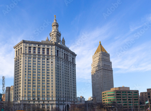 Wallpaper Mural New York Municipal Building in Manhattan - street photoraphy Torontodigital.ca