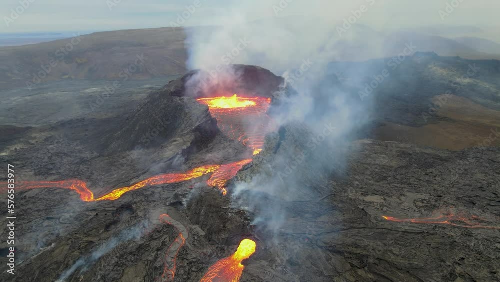 Vulkanausbruch am Fagradalfjall Vulkan - Island - Flug mit Drohne 3