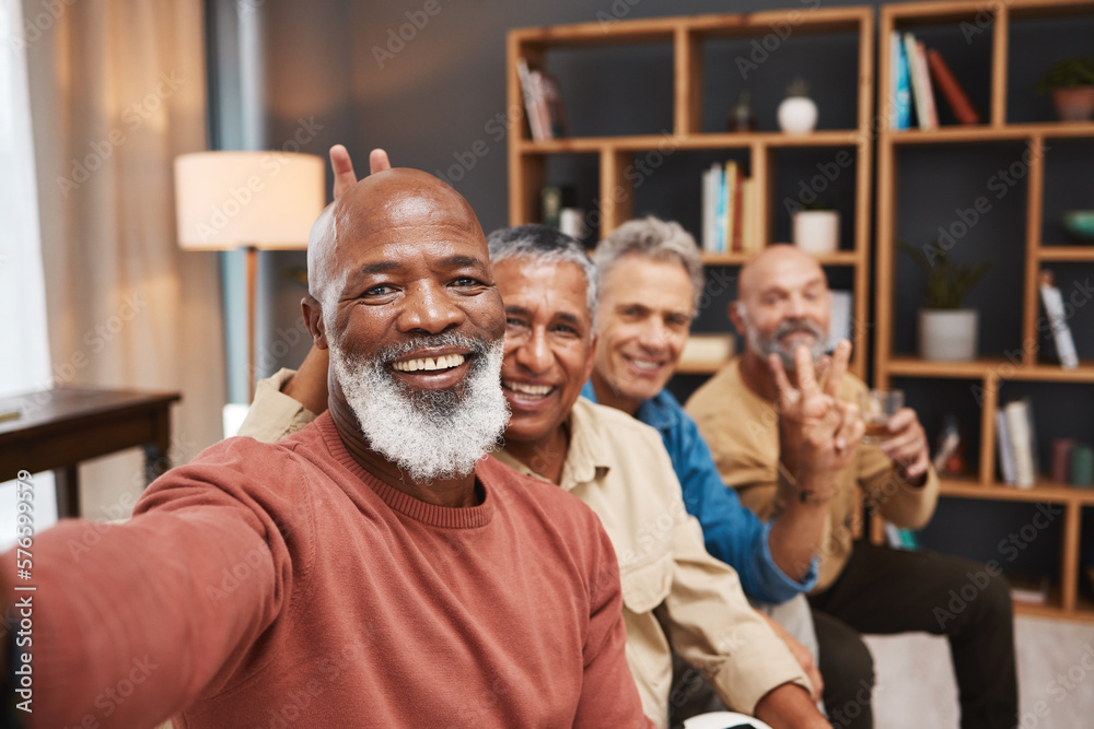 Obraz premium Portrait selfie, peace sign and black man with friends in house, having fun and bonding together. V emoji, retirement face and happy elderly group of men laughing and taking pictures for social media
