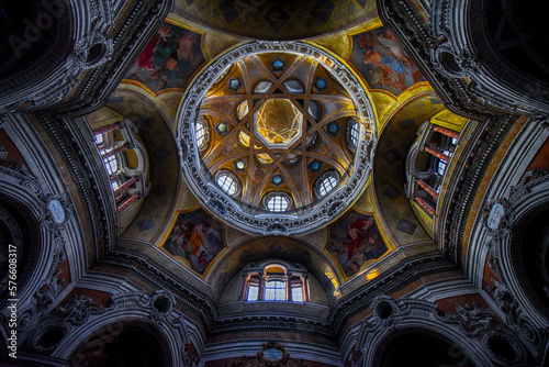 Obraz na plátně Interno chiesa San Lorenzo - Torino
