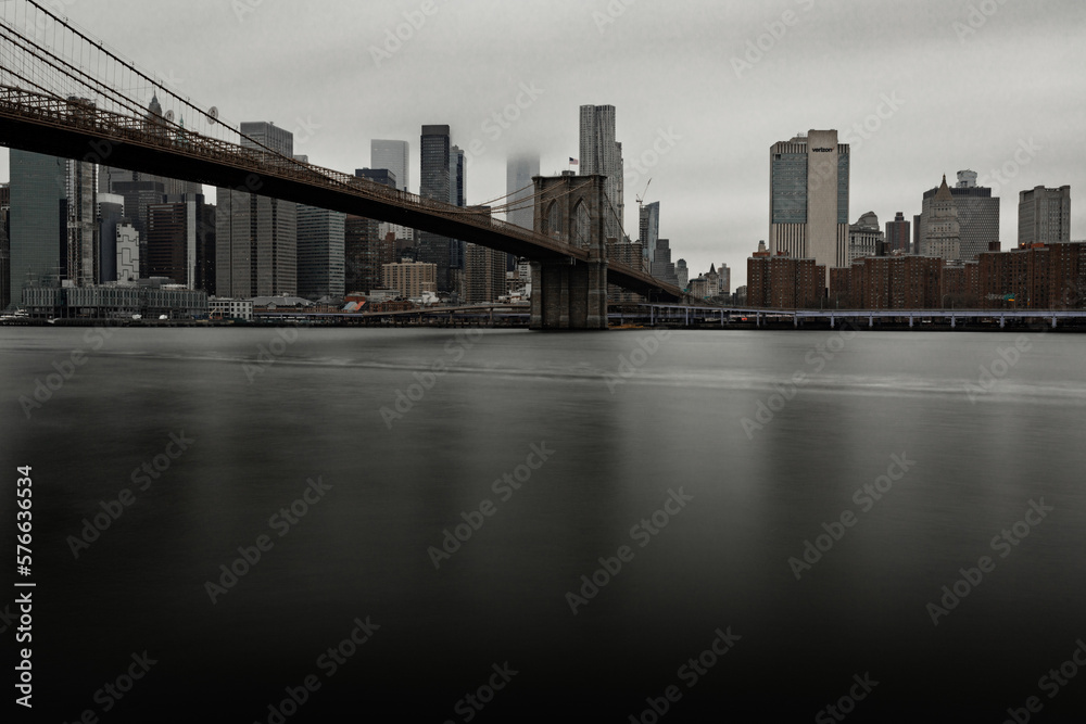 Naklejka premium The New York City skyline from Brooklyn