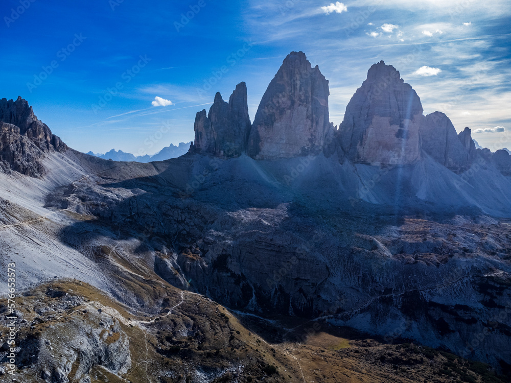Obraz premium Exciting view of the three peaks of Lavaredo and Monte Paterno. Dream Dolomites.