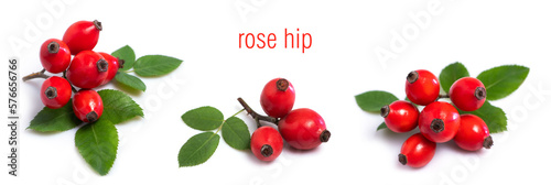 фотографія rose hip berry with leaf isolated on white background