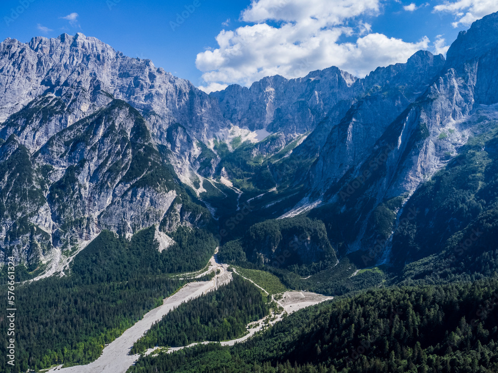 Along the mountainous roads of the Val Dogna to the slopes of the Montasio. Friuli.