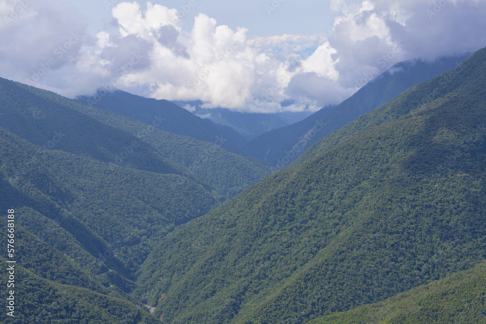 Naklejka premium Tropical Cloud Forest landscape, Manu National Park, Peru