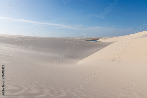 parque nacional dos len    is maranhenses na   poca da seca com suas lagoas vazias