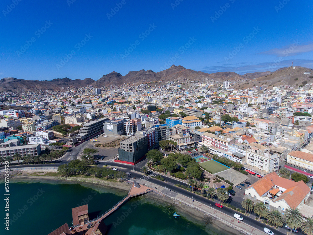 The city of Mindelo, located on the island of São Vicente in Cabo Verde, is a place of vibrant landscapes. It boasts colorful streets, a bustling port, a lively cultural center with music, dance...