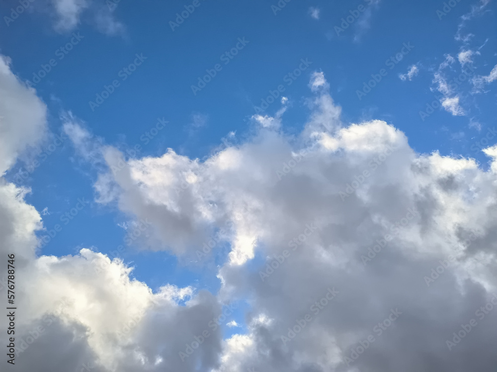 Fototapeta premium Large cloud moving throughout the sky