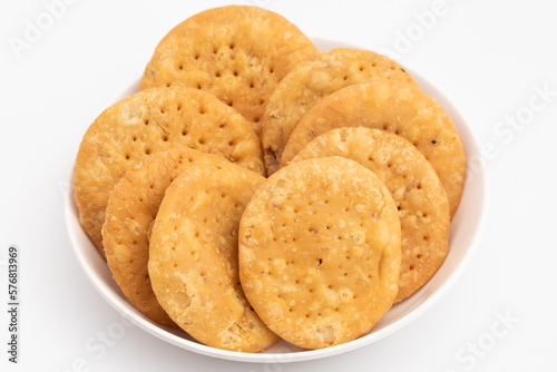 Namkeen Masala Mathri Also Called Matthi, Mathiya, Mathi, Farsi Poori, Farsan, Pharsaṇ Or Mathari Is Famous Tea Time Gluten Free Snacks Consumed Mostly During Festivals Like Diwali, Holi, Karwa Chauth