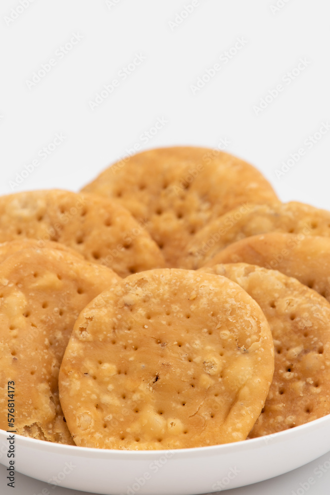 Namkeen Masala Mathri Also Called Matthi, Mathiya, Mathi, Farsi Poori, Farsan, Pharsaṇ Or Mathari Is Famous Tea Time Gluten Free Snacks Consumed Mostly During Festivals Like Diwali, Holi, Karwa Chauth Namkeen Masala Mathri Also Called Matthi, Mathiya, Mathi, Farsi Poori, Farsan, Pharsaṇ Or Mathari Is Famous Tea Time Gluten Free Snacks Consumed Mostly During Festivals Like Diwali, Holi, Karwa Chauth