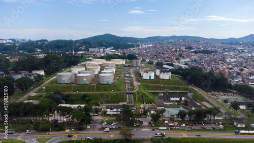 
The Ministry of Finance announced that there will be an increase in the fuel tax to collect R$ 28.8 billion this year. Aerial view of the land terminal in Barueri photo