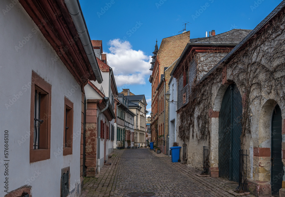 Houses in the historic old town of Eltville am Rhein in the Rhine Valley, Hesse, Germany