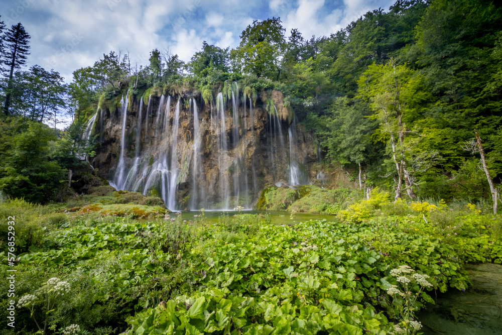 waterfall in plitvice national park