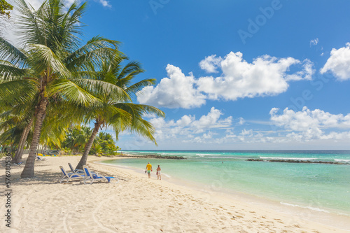 Fototapeta Naklejka Na Ścianę i Meble -  Tropical beach in Barbados