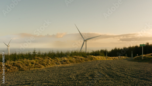 Irlandia okolice Arklow farma wiatrowa
