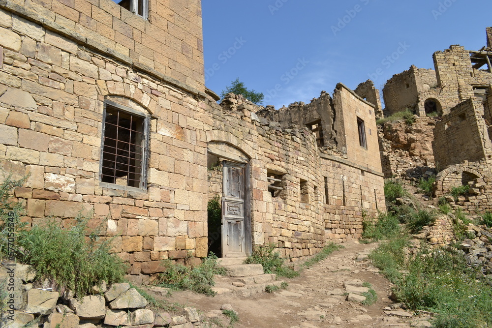 ruins of the old town (Gamsutl)