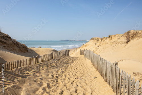 Fototapeta Naklejka Na Ścianę i Meble -  sand dunes 
